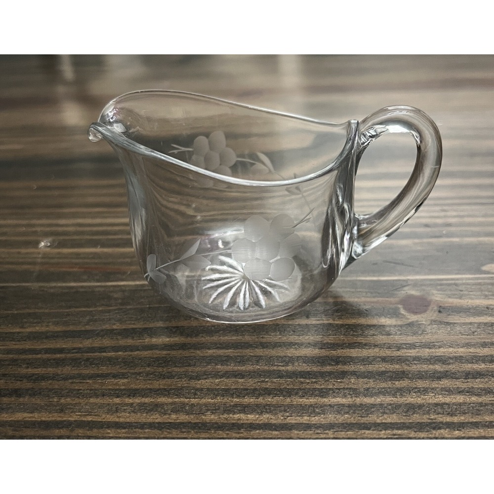 Small Creamer Crystal Etched Glass Vintage‎ Floral